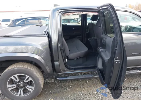 2019 Toyota Tacoma Trd Sport z USA, uszkodzony, nr VIN 3TMCZ5AN2KM256361